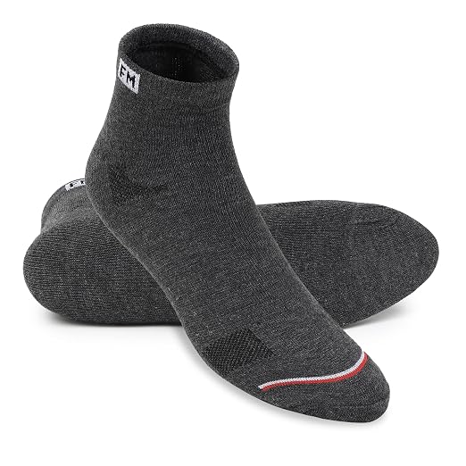 https://pehunt.in/storage/photos/1/sockes.jpg